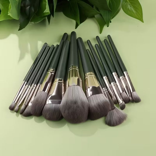 Makeup brushes